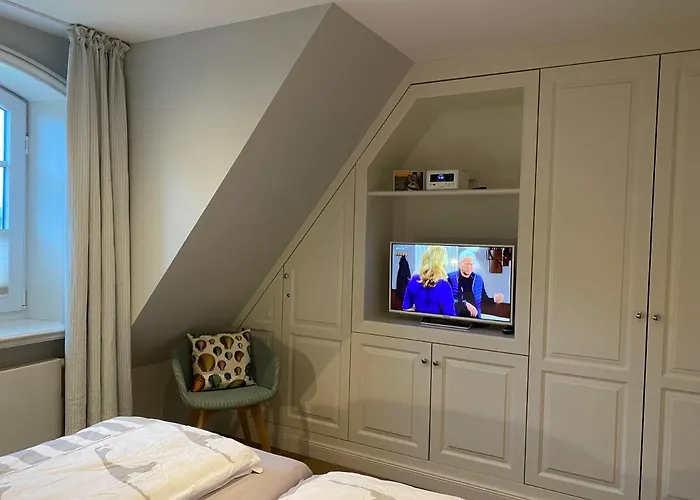 Daire Gaadt-sternchen *